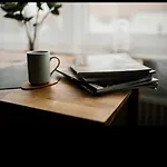 2 Room, Messe Flat, Full Kitchen, Garden Daire