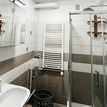 Daire 2 Room, Messe Flat, Full Kitchen, Garden Hannover
